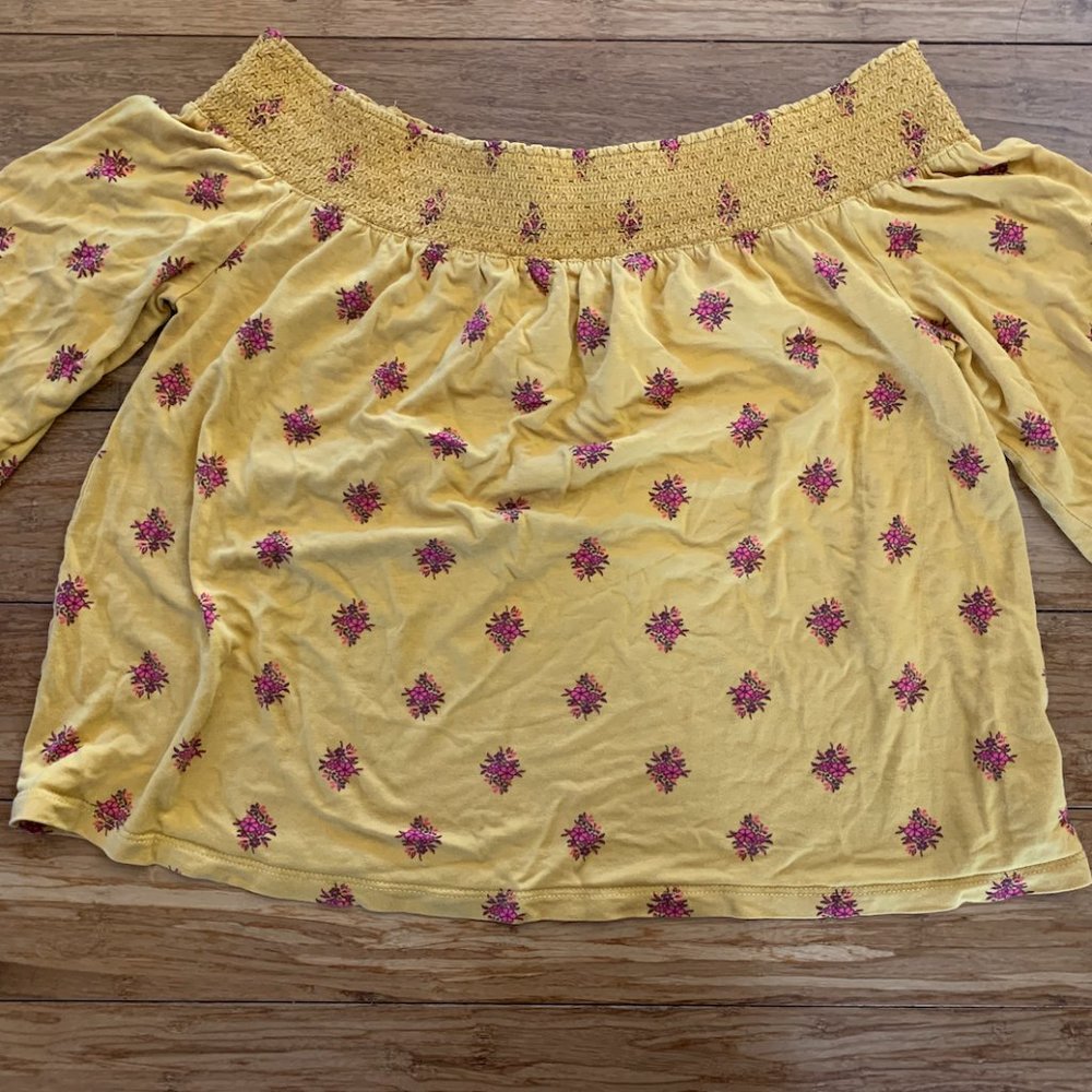 Off the Shoulder Red Flower